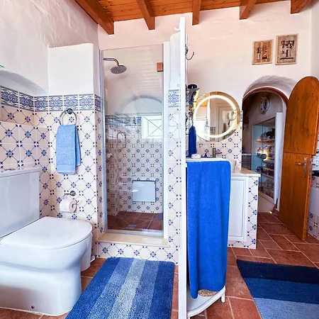 Charming Algarvianoceanfront Townhouse By Becherish