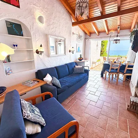 Charming Algarvianoceanfront Townhouse By Becherish * 阿尔布费拉