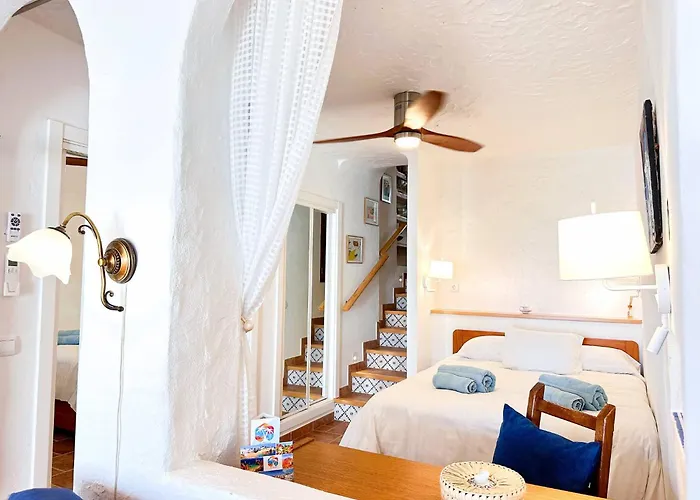 Charming Algarvianoceanfront Townhouse By Becherish Holiday home *