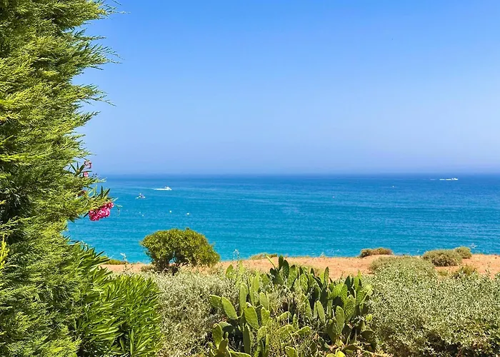 Charming Algarvianoceanfront Townhouse By Becherish Holiday home Albufeira