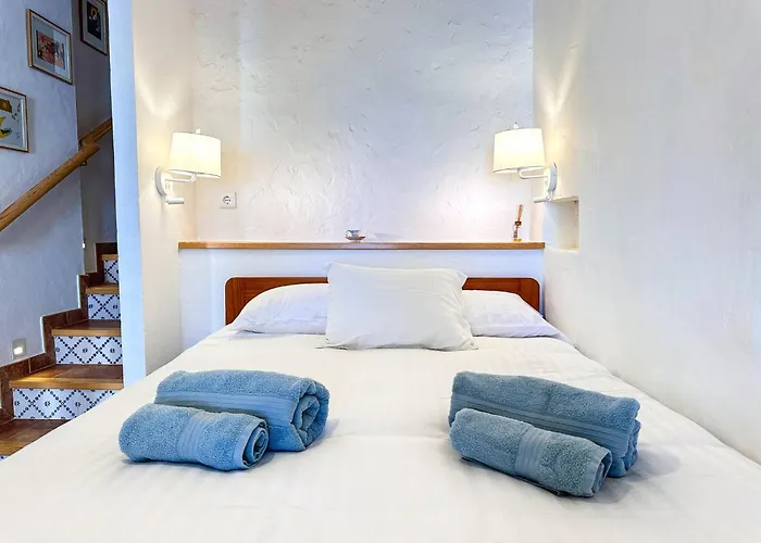 Charming Algarvianoceanfront Townhouse By Becherish *