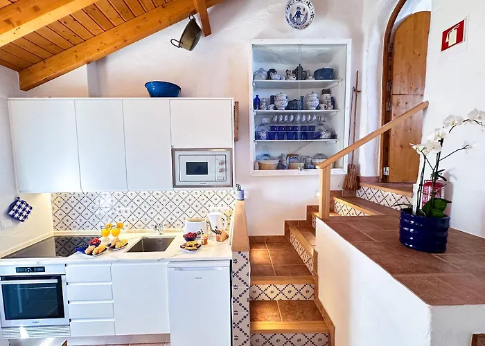 Charming Algarvianoceanfront Townhouse By Becherish 別荘