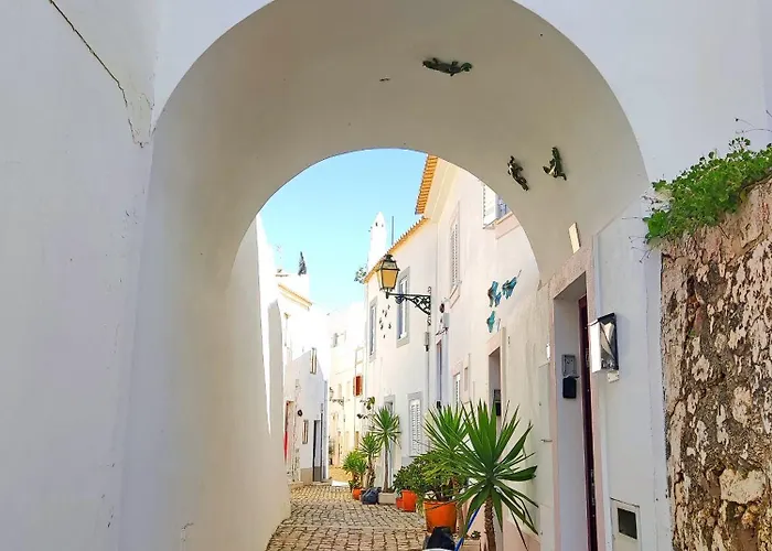 Charming Algarvianoceanfront Townhouse By Becherish 別荘 *